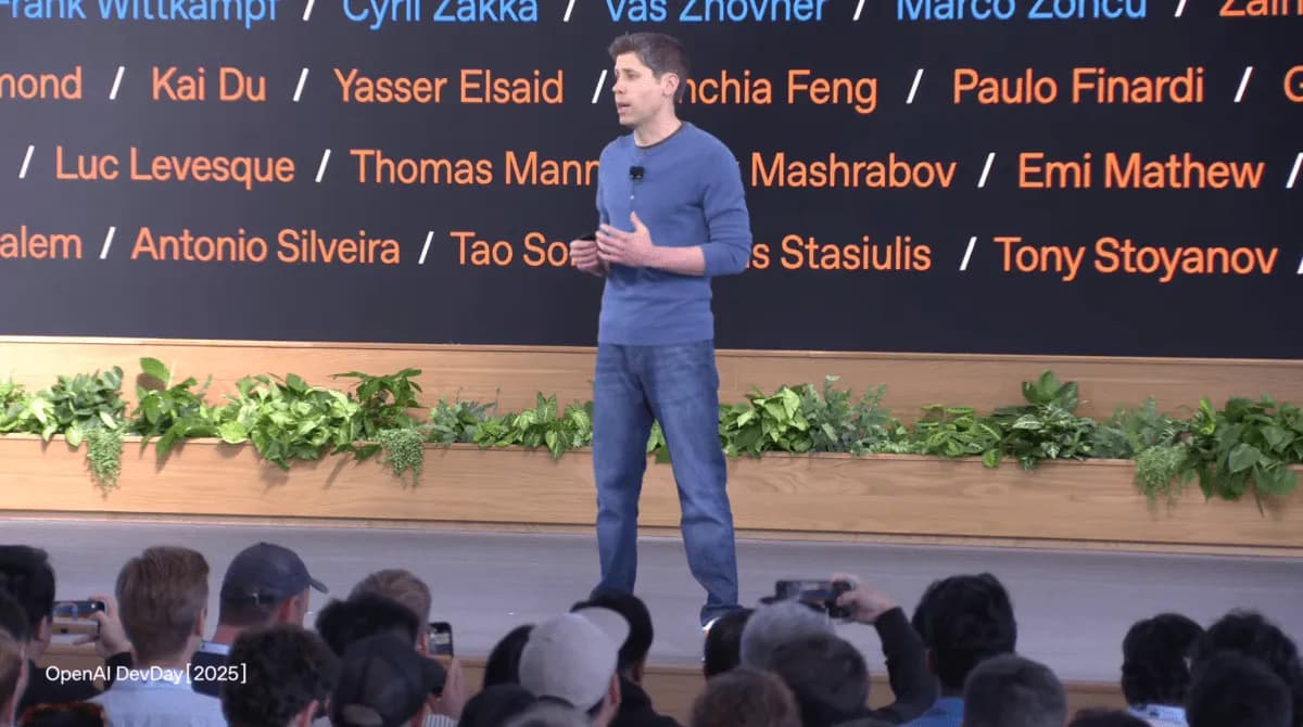 OpenAI, Apple 상대 법적 대응 준비 — Bloomberg 보도