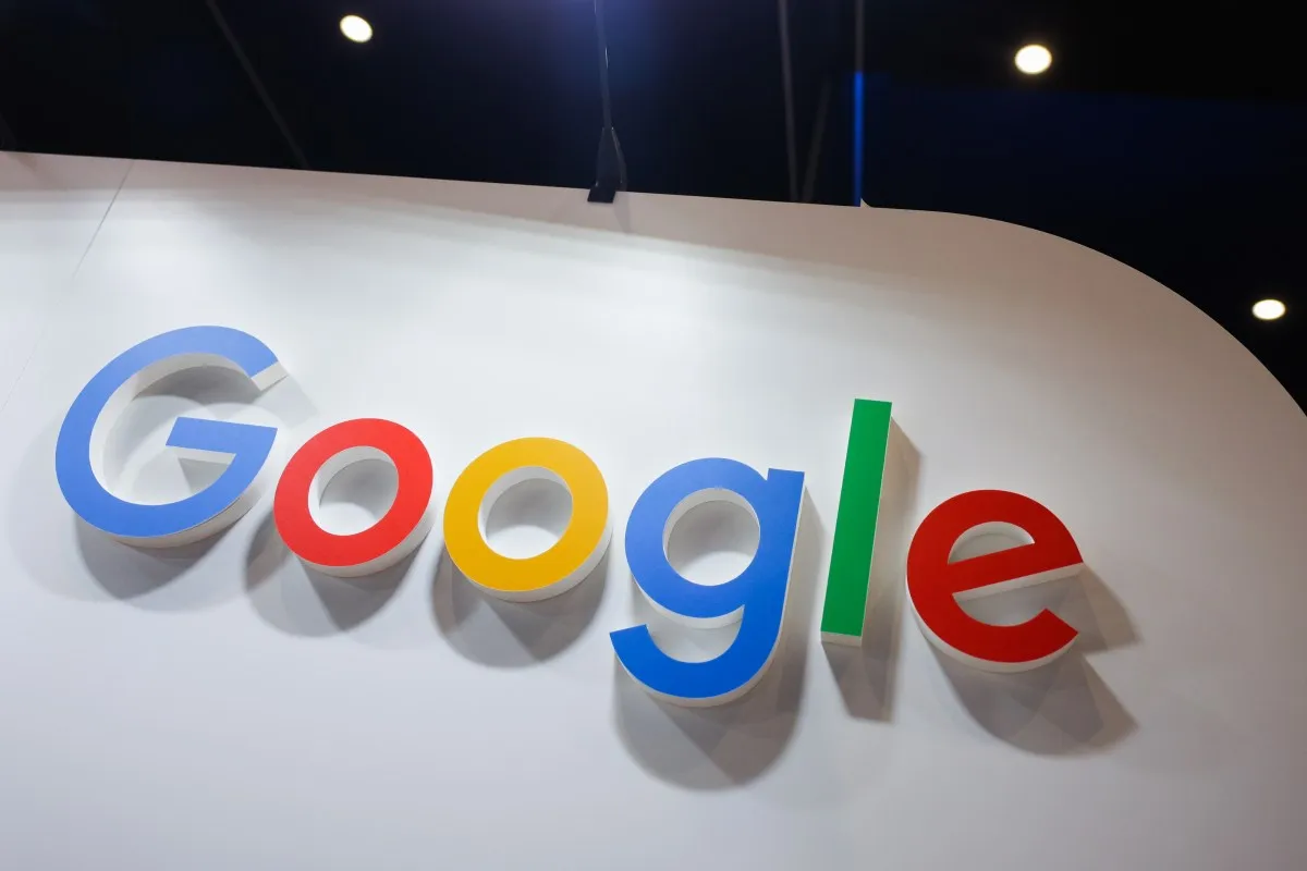 Google, 중국 사이버범죄 조직 고소 — AI로 250만 건 스미싱