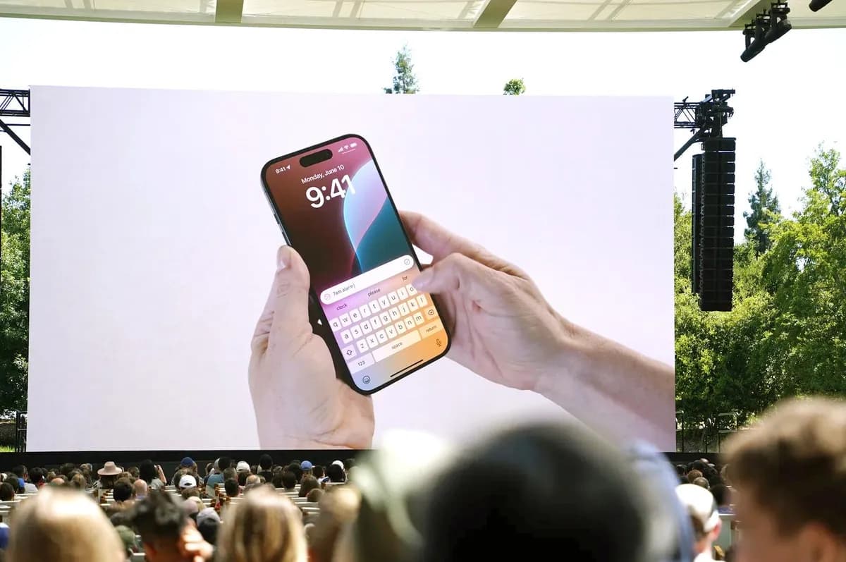 Apple, WWDC 2026 에서 AI Siri 재공개 — 2024 약속 뒤 2년 만