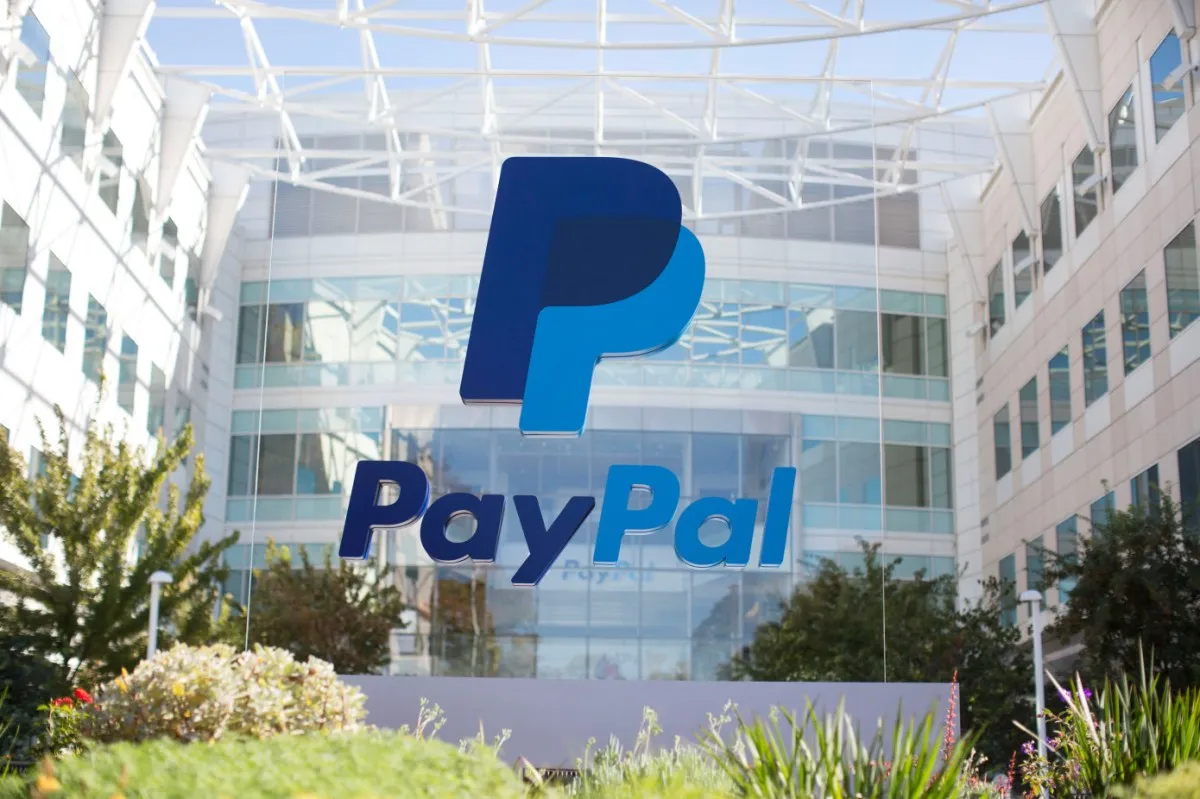 PayPal, AI 기반 구조조정으로 15억 달러 절감 목표
