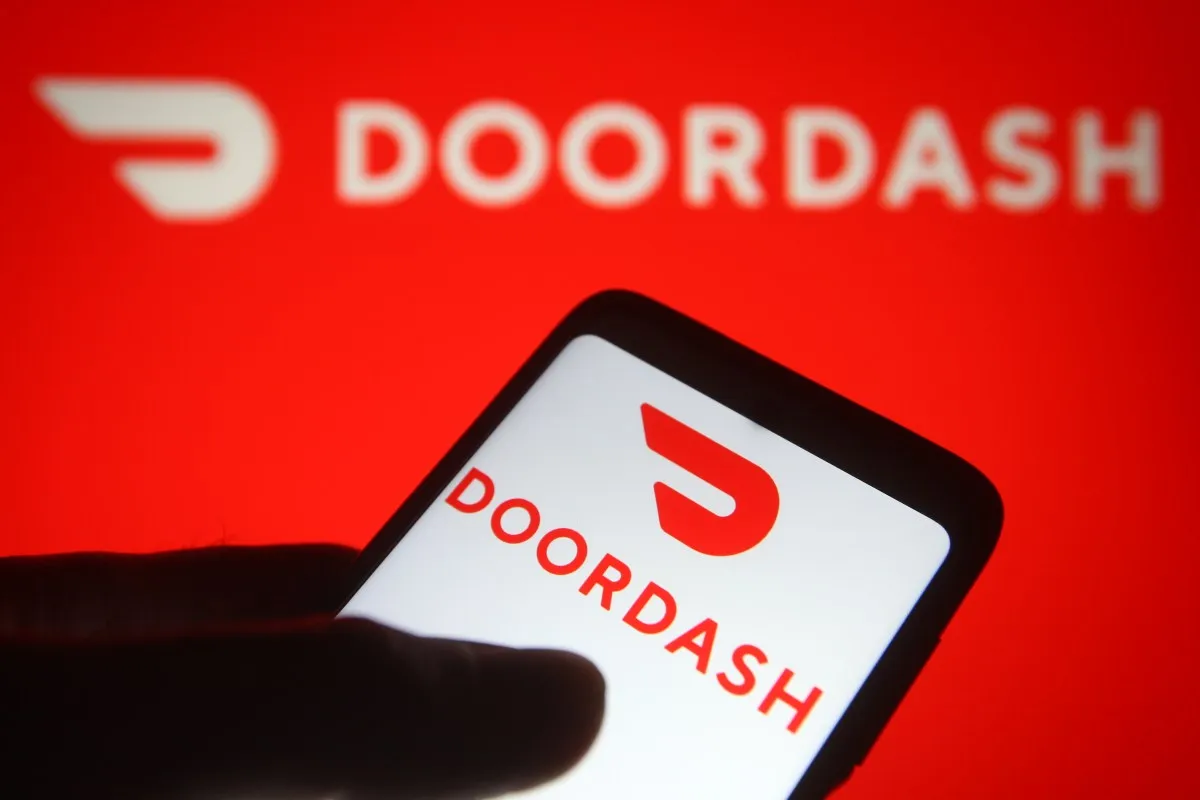 DoorDash, AI 챗봇 'Ask DoorDash' 출시 — 프롬프트와 사진으로 주문