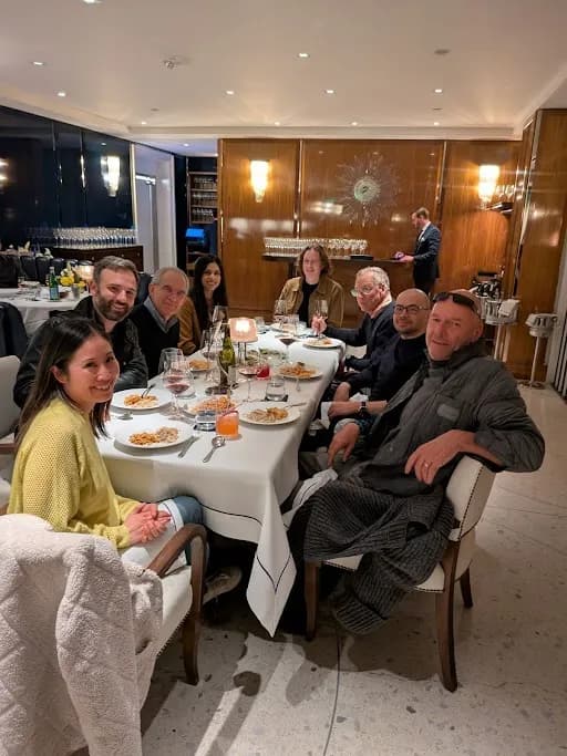 Demis Hassabis 'pretty stacked table!' — AI·양자·수학·물리 석학 회동 공개