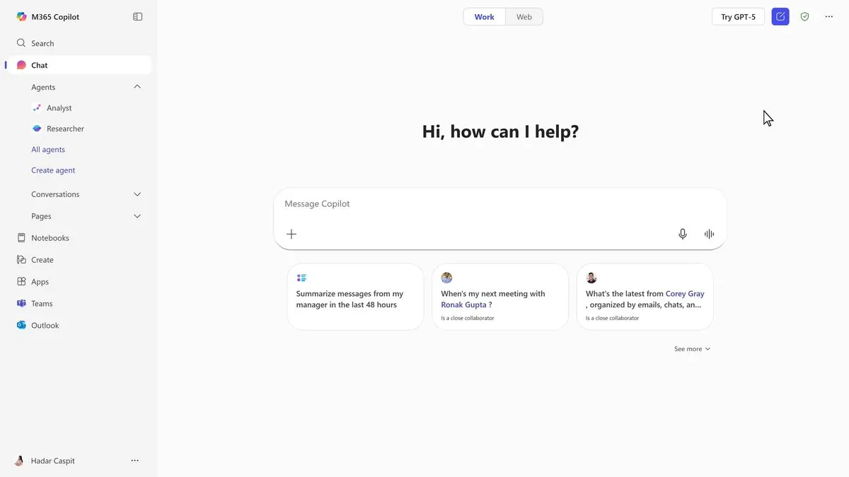 Nadella 'Draft a project update based on emails, chats, meetings' — Copilot의 자동 보고서 생성 기능 강조