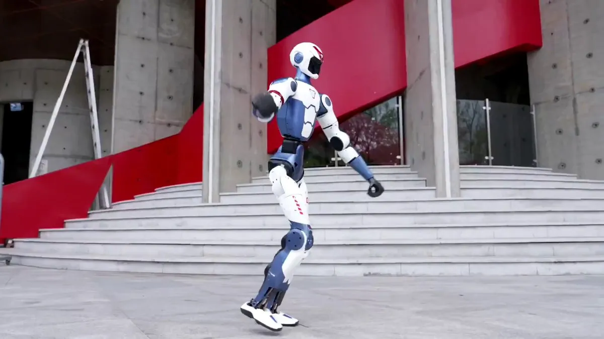 Jim Fan: 'Robot Moravec's paradox' — acrobatics easy, cooking hard, parents confused